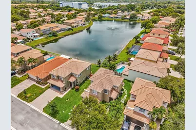 7145 Crescent Creek Place, Coconut Creek, FL 33073 - Photo 57