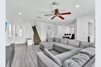 7145 Crescent Creek Place, Coconut Creek, FL 33073 - Photo 19