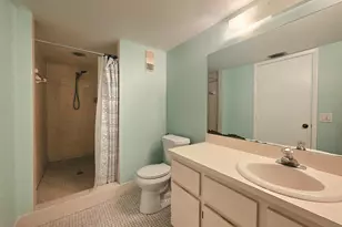 2112 S Cypress Bend Dr, Pompano Beach, FL 33069 - Photo 13