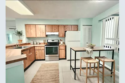 2112 S Cypress Bend Drive #707, Pompano Beach, FL 33069 - Photo 5