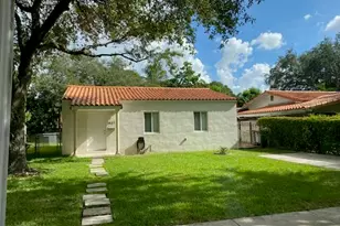 437 Lark Ave, Miami Springs, FL 33166 - Photo 1