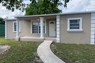 2911 NW 7th St, Pompano Beach, FL 33069 - Photo 1
