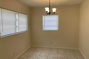 2911 NW 7th St, Pompano Beach, FL 33069 - Photo 7