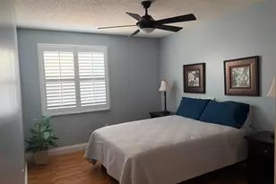 765 NW 155th Terrace, Pembroke Pines, FL 33028 - Photo 23