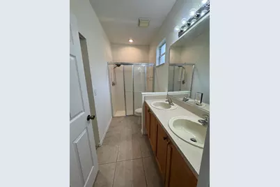 601 SW Indian Key Drive, Port Saint Lucie, FL 34986 - Photo 11