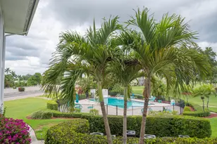 5 High Point Cir W, Naples, FL 34103 - Photo 17