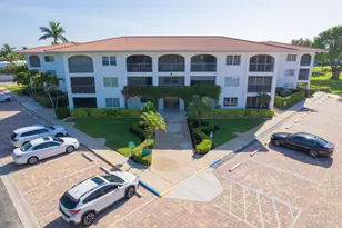 5 High Point Cir W, Naples, FL 34103 - Photo 13