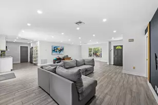 1226 SE 14th St, Deerfield Beach, FL 33441 - Photo 9