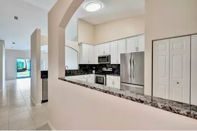 8375 Logia Circle, Boynton Beach, FL 33472 - Photo 11