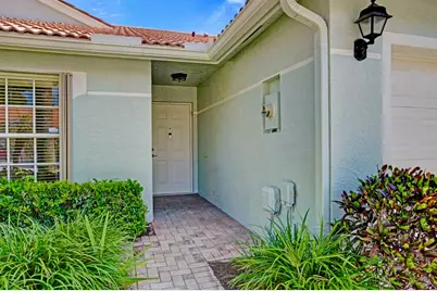 8375 Logia Circle, Boynton Beach, FL 33472 - Photo 9