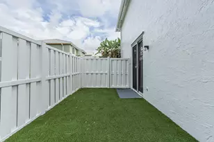 9825 NW 2nd Ct, Plantation, FL 33324 - Photo 29