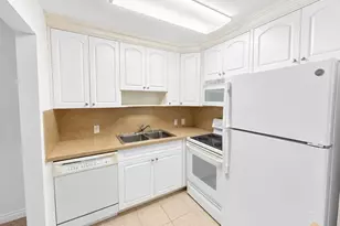 254 Mansfield G, Boca Raton, FL 33434 - Photo 1