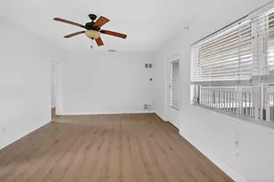 426 NE 7th Ave, Delray Beach, FL 33483 - Photo 13