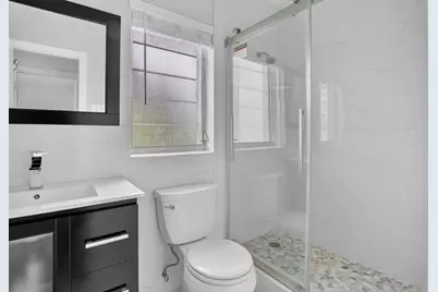 426 NE 7th Avenue #2B, Delray Beach, FL 33483 - Photo 23