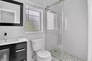 426 NE 7th Ave, Delray Beach, FL 33483 - Photo 23