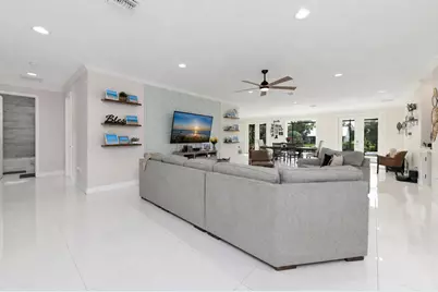 314 NE Surfside Avenue, Port Saint Lucie, FL 34983 - Photo 5