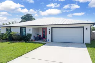 314 NE Surfside Ave, Port Saint Lucie, FL 34983 - Photo 45