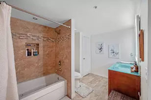 231 SW 116th Ave, Pembroke Pines, FL 33025 - Photo 13
