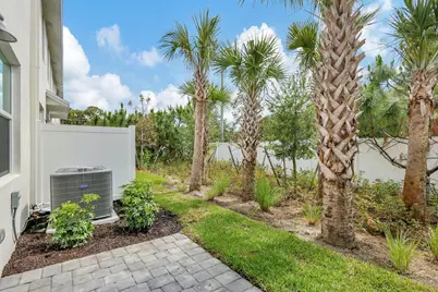 5694 SE Edgewater Circle, Stuart, FL 34997 - Photo 13