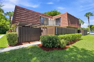 8554 Boca Rio Dr, Boca Raton, FL 33433 - Photo 35