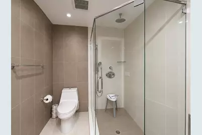 725 N Riverside Drive #105, Pompano Beach, FL 33062 - Photo 13