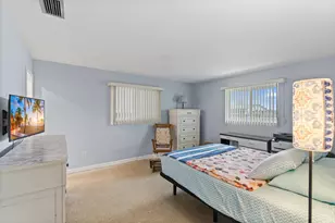 2780 NW 26th Ave, Oakland Park, FL 33311 - Photo 11