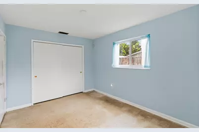 2780 NW 26th Avenue, Oakland Park, FL 33311 - Photo 17