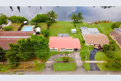 2780 NW 26th Avenue, Oakland Park, FL 33311 - Photo 31