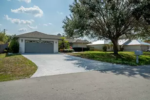 242 SE Duval Ave SE, Port Saint Lucie, FL 34983 - Photo 11