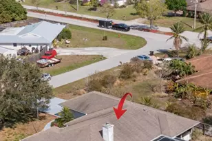 242 SE Duval Ave SE, Port Saint Lucie, FL 34983 - Photo 17