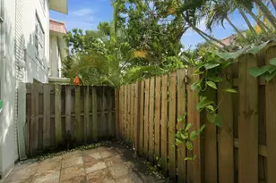809 W Oakland Park Blvd, Oakland Park, FL 33311 - Photo 15