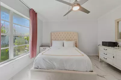 809 W Oakland Park Boulevard #K2, Oakland Park, FL 33311 - Photo 21