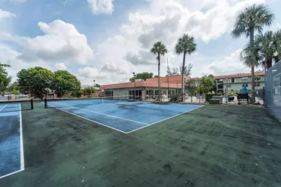 809 W Oakland Park Boulevard #K2, Oakland Park, FL 33311 - Photo 37