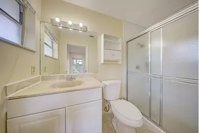 546 Covered Bridge Boulevard #A, Lake Worth, FL 33467 - Photo 17