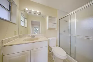 546 Covered Bridge Blvd, Lake Worth, FL 33467 - Photo 17