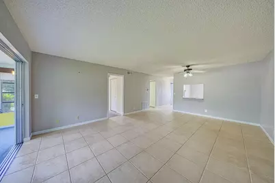 546 Covered Bridge Boulevard #A, Lake Worth, FL 33467 - Photo 5