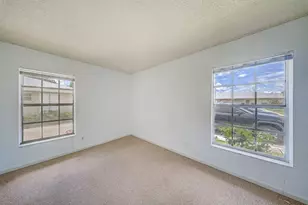 546 Covered Bridge Blvd, Lake Worth, FL 33467 - Photo 11