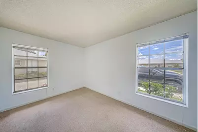 546 Covered Bridge Boulevard #A, Lake Worth, FL 33467 - Photo 11