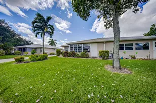 546 Covered Bridge Blvd, Lake Worth, FL 33467 - Photo 21