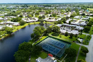 546 Covered Bridge Blvd, Lake Worth, FL 33467 - Photo 29
