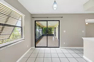 240 Bobwhite Rd, Royal Palm Beach, FL 33411 - Photo 15