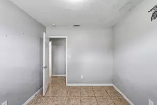 3100 SW 33rd Ave, West Park, FL 33023 - Photo 13