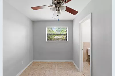3100 SW 33rd Avenue, West Park, FL 33023 - Photo 9