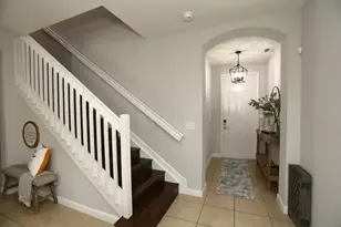 807 E Village Cir, Davie, FL 33325 - Photo 5