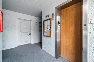 3170 Holiday Springs Blvd, Margate, FL 33063 - Photo 5