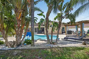709 SW Jacoby Ave, Port Saint Lucie, FL 34953 - Photo 45