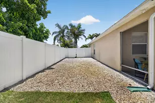 709 SW Jacoby Ave, Port Saint Lucie, FL 34953 - Photo 47