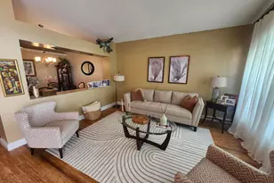 10246 SW 16th Ct, Pembroke Pines, FL 33025 - Photo 5