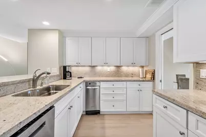 1125 E Marine Way E #J3l, North Palm Beach, FL 33408 - Photo 3