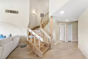 1125 E Marine Way E, North Palm Beach, FL 33408 - Photo 9